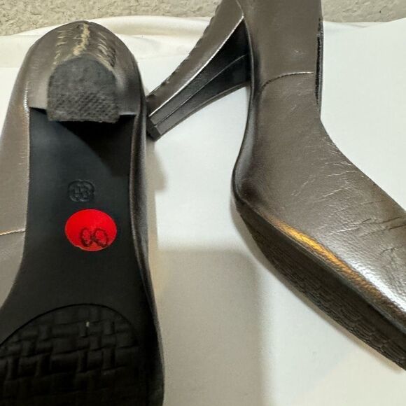 Elliott Lucca Metallic Weaved Peep Toe Heels - Picture 7 of 10